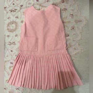 Gucci size 6 LIKE NEW CONDITION